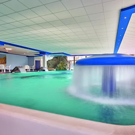 דירה Deichhaeuser Anna Kueste Deichhaeuser Anna Kueste 1-24